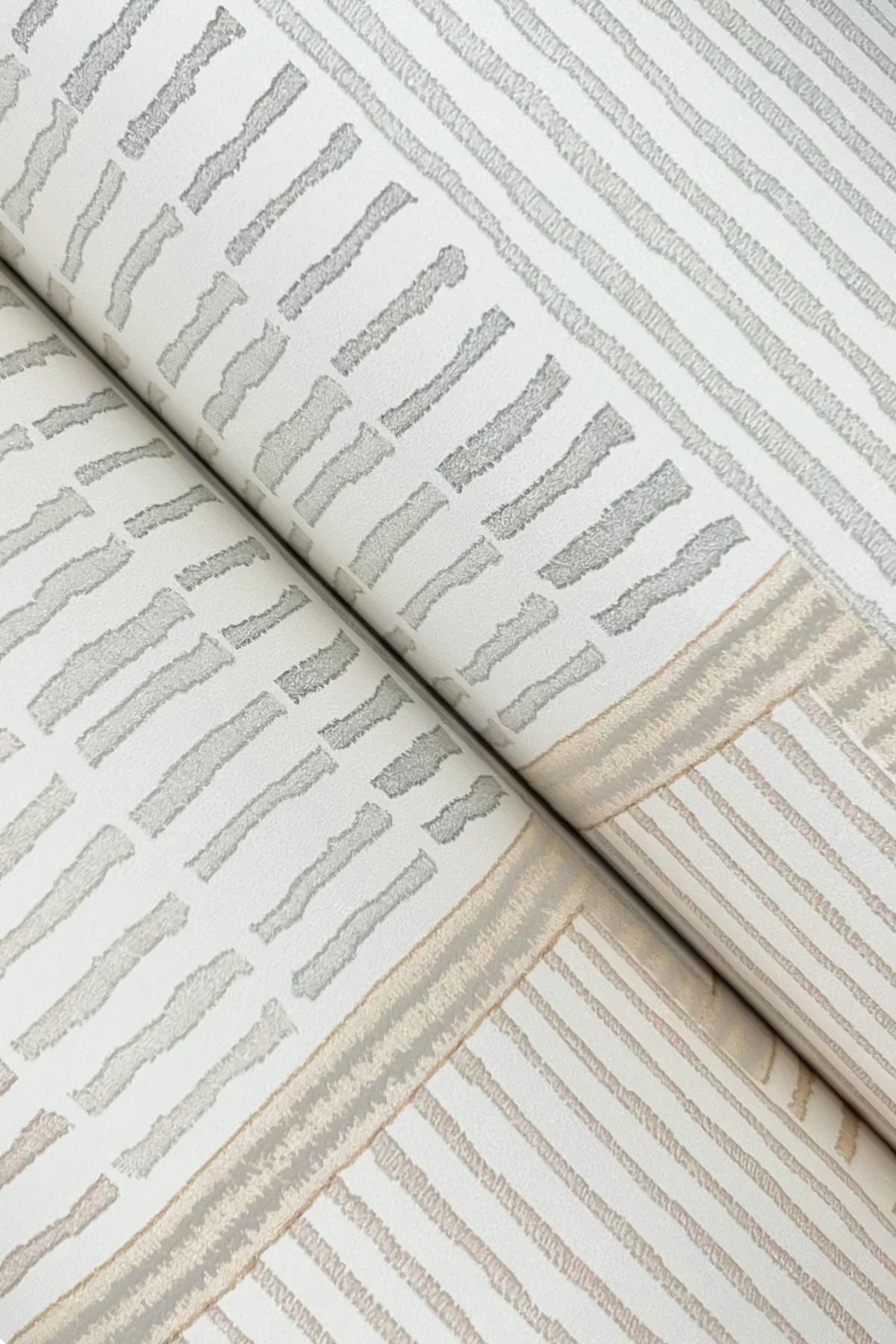 La Broderie Wallpaper
